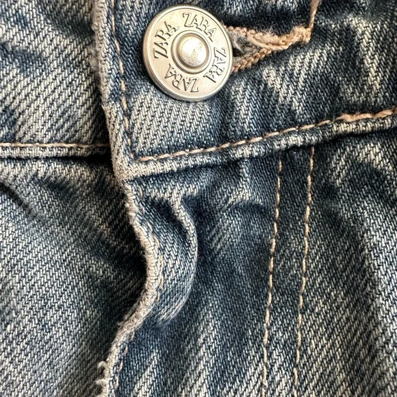 ZARA Rare Utility Cargo Jeans | Wide-Leg w/ Strap & Ring Details Size 2 - Picture 12 of 14